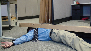 仕事や通勤中の事故には労災保険